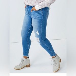 Plus Size Women’s Jeans